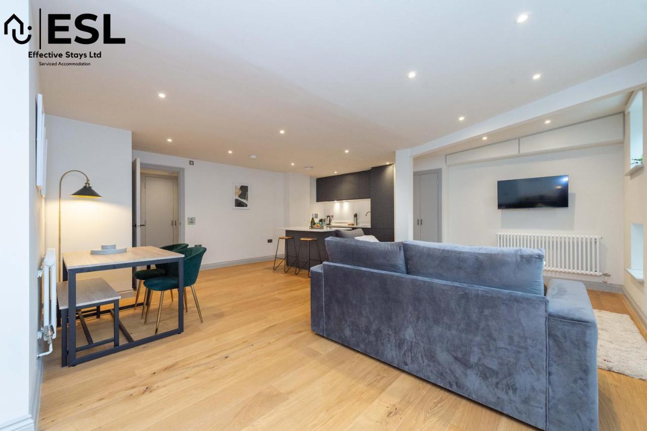 2 Bedroom Church Apartment 5 Mins To Town Centre - Free Parking シュルーズベリー エクステリア 写真